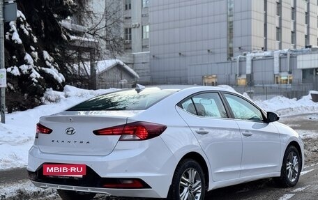 Hyundai Elantra VI рестайлинг, 2019 год, 1 630 000 рублей, 4 фотография