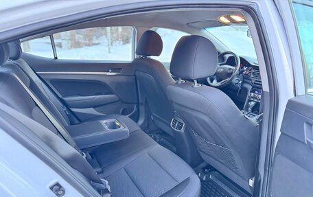 Hyundai Elantra VI рестайлинг, 2019 год, 1 630 000 рублей, 11 фотография