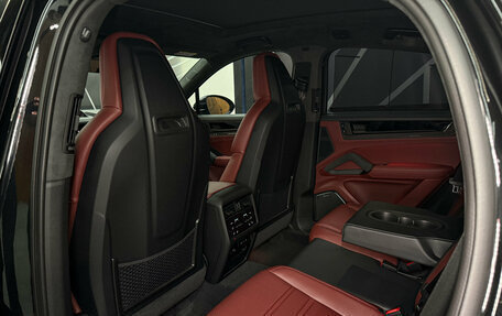 Porsche Cayenne III, 2025 год, 26 772 276 рублей, 27 фотография