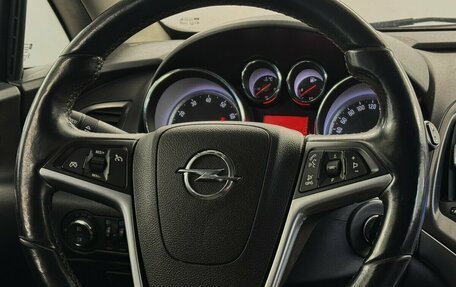 Opel Astra J, 2011 год, 650 000 рублей, 8 фотография