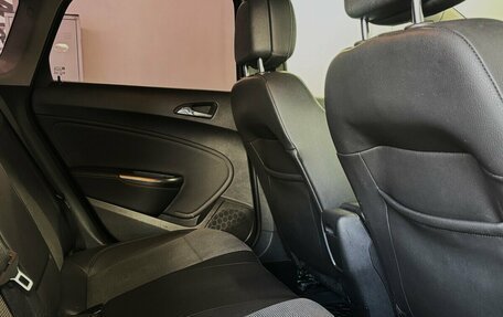 Opel Astra J, 2011 год, 650 000 рублей, 12 фотография