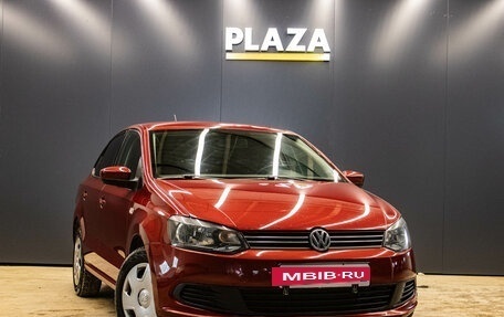 Volkswagen Polo VI (EU Market), 2013 год, 899 000 рублей, 2 фотография