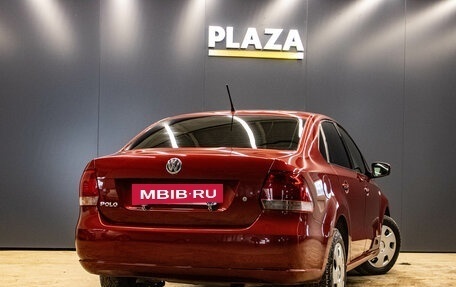 Volkswagen Polo VI (EU Market), 2013 год, 899 000 рублей, 3 фотография