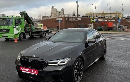 BMW M5, 2019 год, 5 300 000 рублей, 2 фотография