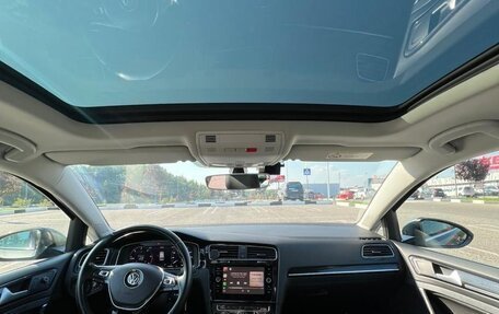 Volkswagen Golf VII, 2018 год, 1 549 000 рублей, 6 фотография