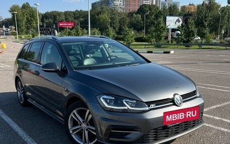 Volkswagen Golf VII, 2018 год, 1 549 000 рублей, 12 фотография