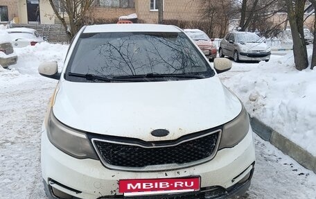 KIA Rio III рестайлинг, 2016 год, 650 000 рублей, 2 фотография