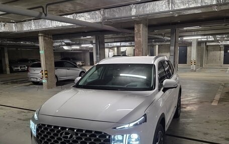 Hyundai Santa Fe IV, 2021 год, 3 700 000 рублей, 2 фотография