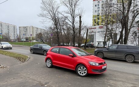 Volkswagen Polo VI (EU Market), 2010 год, 560 000 рублей, 2 фотография