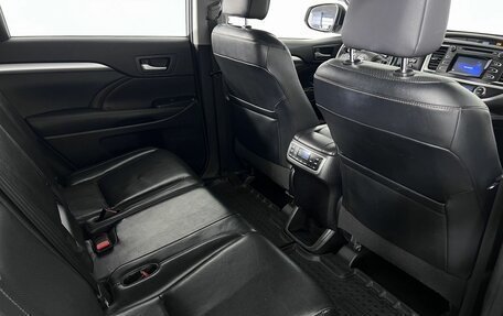 Toyota Highlander III, 2014 год, 3 150 000 рублей, 12 фотография