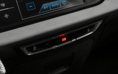 Citroen C4 Picasso II рестайлинг, 2015 год, 1 140 000 рублей, 22 фотография