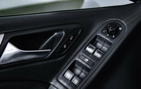 Volkswagen Golf VI, 2011 год, 850 000 рублей, 25 фотография