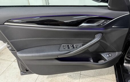BMW 5 серия, 2018 год, 2 699 800 рублей, 7 фотография