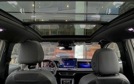 Volkswagen Tiguan, 2025 год, 4 888 000 рублей, 14 фотография