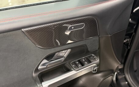 Mercedes-Benz GLB, 2020 год, 3 490 000 рублей, 21 фотография