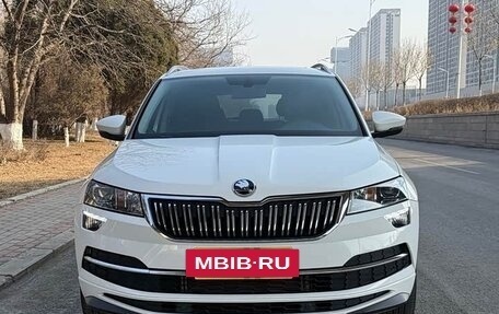 Skoda Karoq I, 2022 год, 1 805 777 рублей, 3 фотография