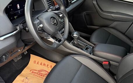 Skoda Karoq I, 2022 год, 1 805 777 рублей, 9 фотография