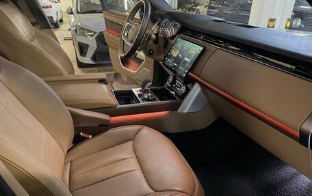 Land Rover Range Rover IV рестайлинг, 2023 год, 22 000 000 рублей, 13 фотография