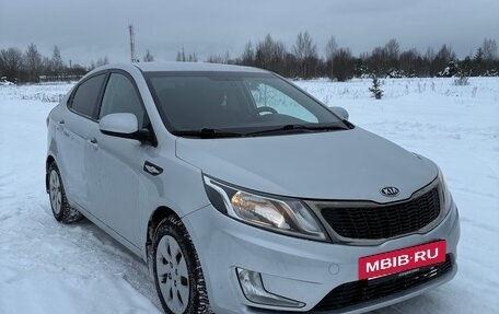 KIA Rio III рестайлинг, 2011 год, 900 000 рублей, 3 фотография