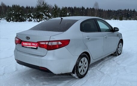 KIA Rio III рестайлинг, 2011 год, 900 000 рублей, 6 фотография