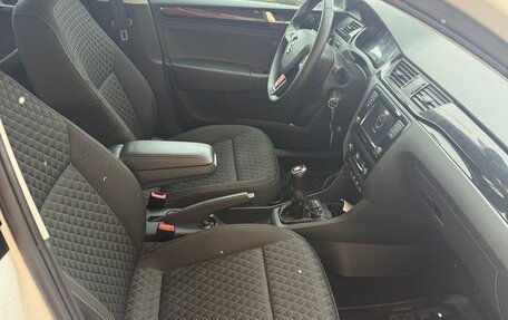 Skoda Rapid I, 2017 год, 1 550 000 рублей, 8 фотография