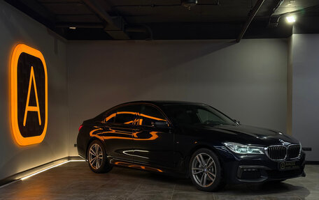 BMW 7 серия, 2018 год, 3 200 000 рублей, 3 фотография