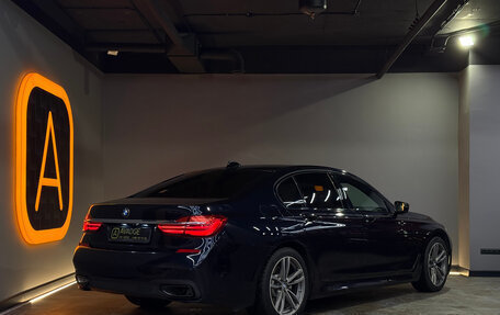 BMW 7 серия, 2018 год, 3 200 000 рублей, 7 фотография