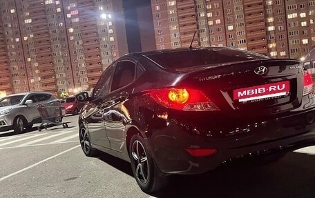 Hyundai Solaris II рестайлинг, 2014 год, 790 000 рублей, 2 фотография