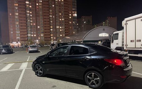 Hyundai Solaris II рестайлинг, 2014 год, 790 000 рублей, 3 фотография