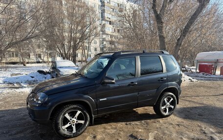 Chevrolet Niva I рестайлинг, 2013 год, 800 000 рублей, 10 фотография