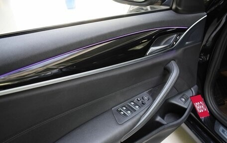 BMW 5 серия, 2018 год, 3 090 000 рублей, 17 фотография