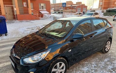 Hyundai Solaris II рестайлинг, 2011 год, 825 000 рублей, 1 фотография