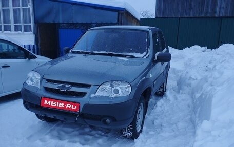 Chevrolet Niva I рестайлинг, 2015 год, 600 000 рублей, 1 фотография