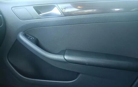 Volkswagen Jetta VI, 2012 год, 1 180 000 рублей, 8 фотография