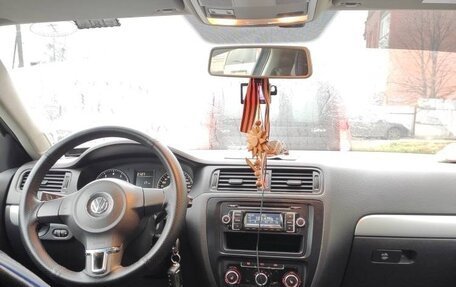 Volkswagen Jetta VI, 2012 год, 1 180 000 рублей, 16 фотография
