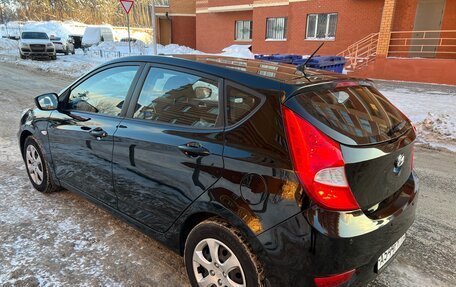 Hyundai Solaris II рестайлинг, 2011 год, 825 000 рублей, 6 фотография