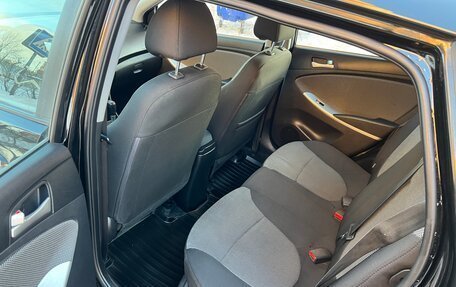 Hyundai Solaris II рестайлинг, 2011 год, 825 000 рублей, 9 фотография