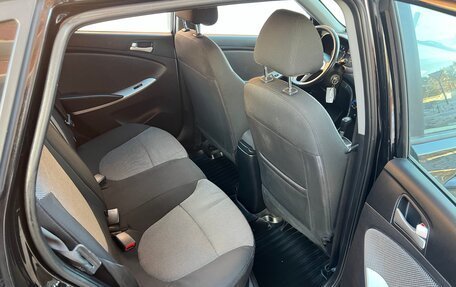 Hyundai Solaris II рестайлинг, 2011 год, 825 000 рублей, 10 фотография