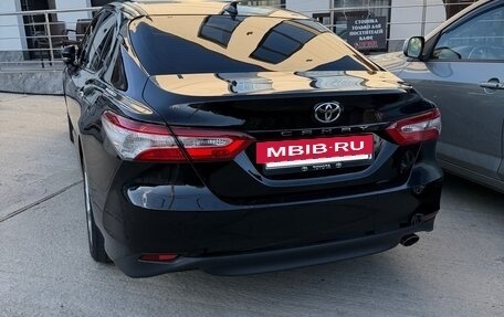 Toyota Camry, 2018 год, 2 500 000 рублей, 3 фотография