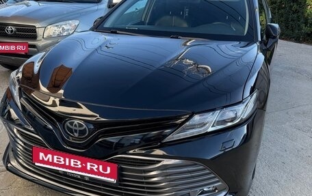 Toyota Camry, 2018 год, 2 500 000 рублей, 2 фотография