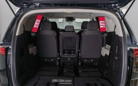 KIA Carnival, 2021 год, 2 999 000 рублей, 22 фотография