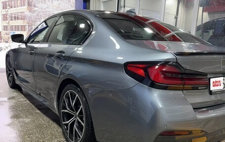 BMW 5 серия, 2020 год, 4 250 000 рублей, 3 фотография