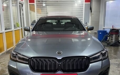 BMW 5 серия, 2020 год, 4 250 000 рублей, 2 фотография