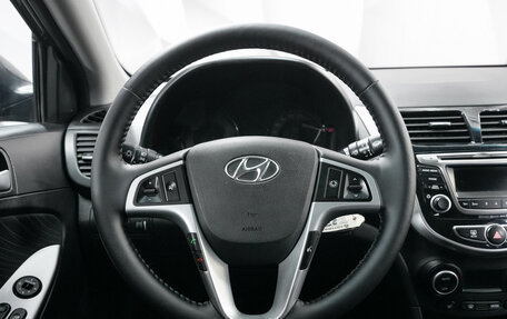 Hyundai Solaris II рестайлинг, 2015 год, 960 000 рублей, 14 фотография