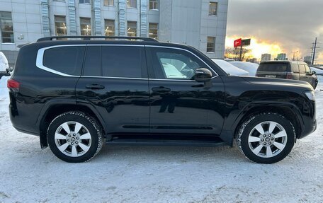 Toyota Land Cruiser, 2023 год, 17 500 000 рублей, 8 фотография