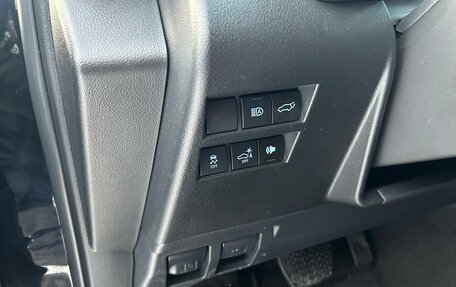 Toyota Land Cruiser, 2023 год, 17 500 000 рублей, 13 фотография