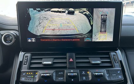 Toyota Land Cruiser, 2023 год, 17 500 000 рублей, 12 фотография