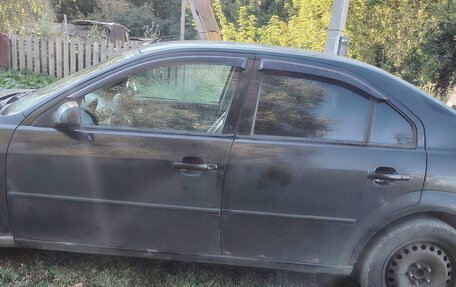 Ford Mondeo III, 2000 год, 180 000 рублей, 3 фотография