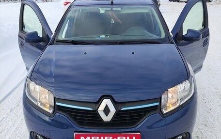 Renault Sandero II рестайлинг, 2014 год, 850 000 рублей, 1 фотография