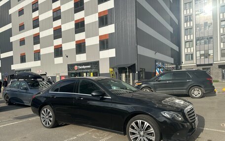 Mercedes-Benz E-Класс, 2016 год, 2 000 000 рублей, 7 фотография